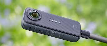 Insta360 X4
